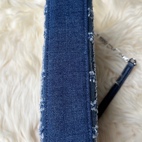 Michael Kors Michael Empire Medium Chain Pouchette - Picture 5 of 9